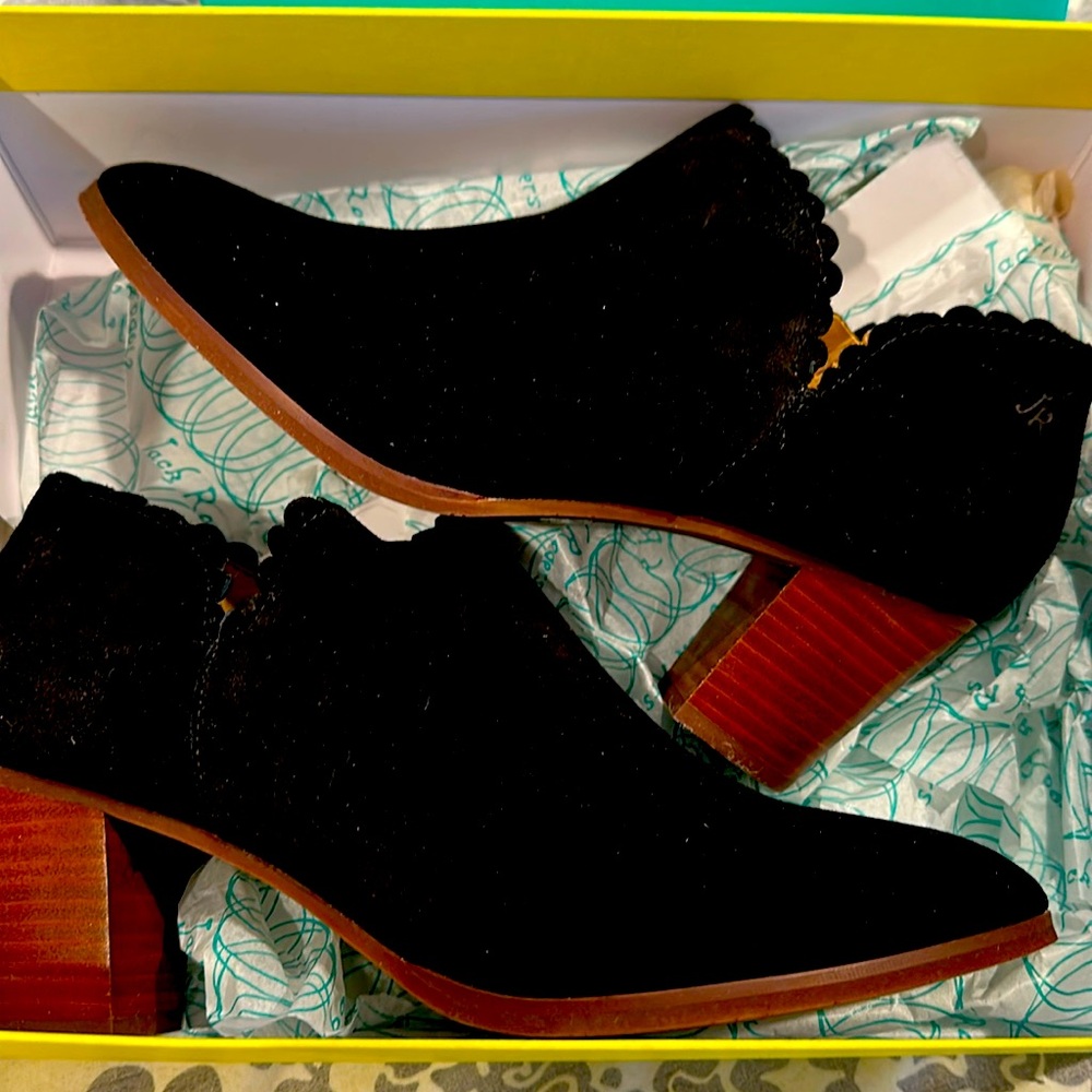 Never worn, black suede ankle booties.